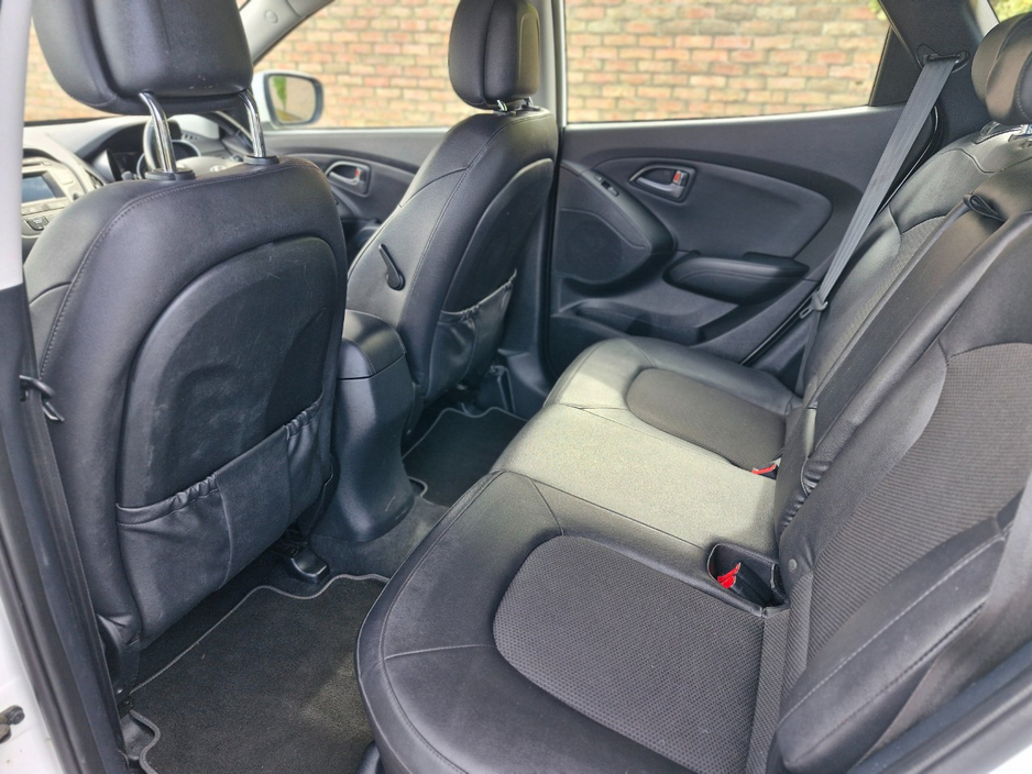 2015 Hyundai ix35 - image 12