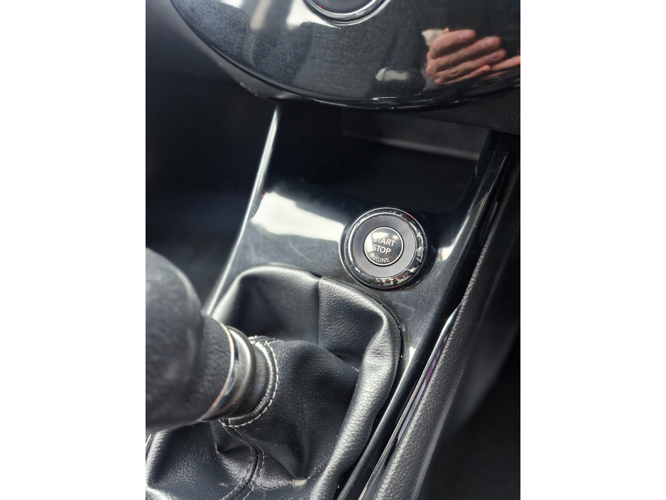 2016 Nissan Pulsar 1.2 PET SV E6 4DR €6,995