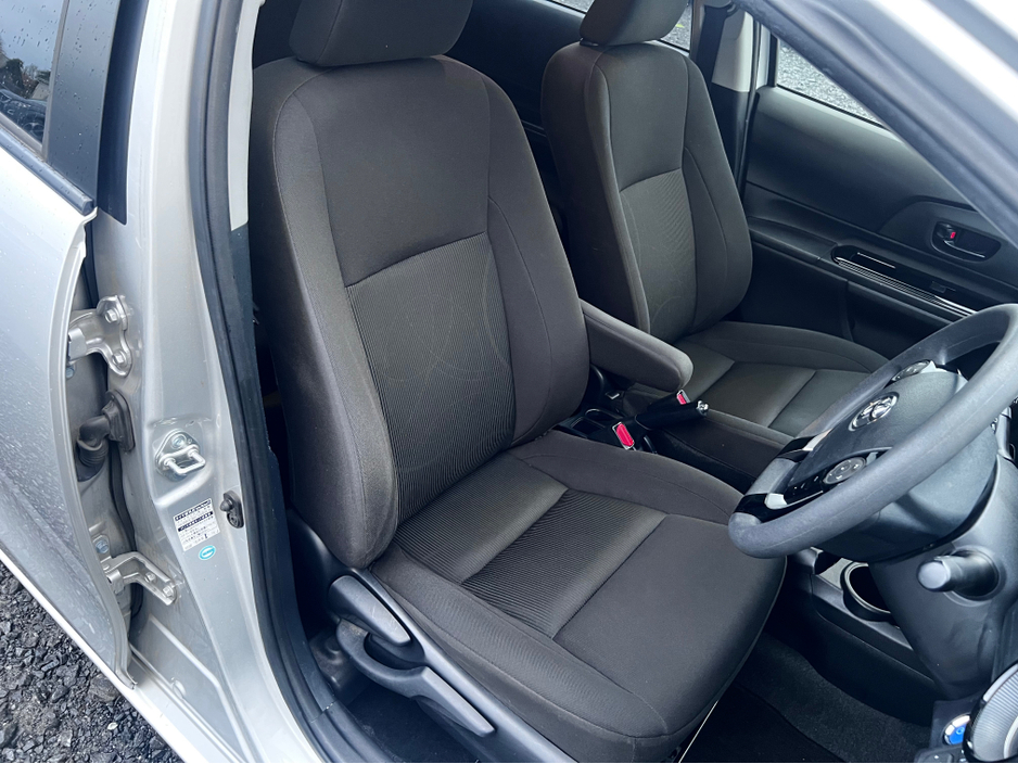 2018 Toyota Aqua 2018 Toyota Aqua 1.5 Self Charging Hybrid €12,750