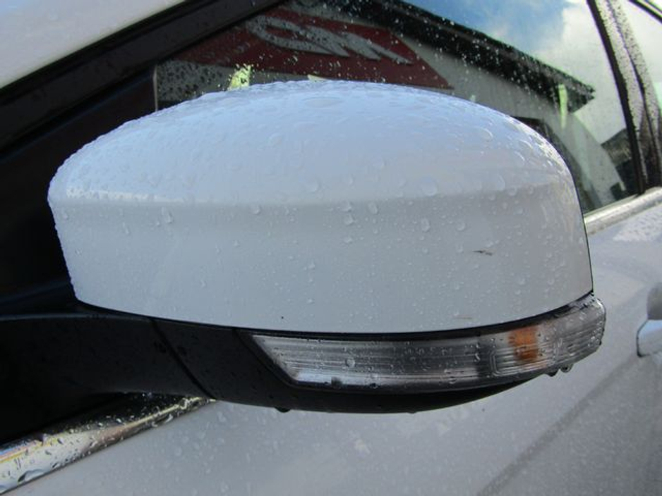 2018 Ford Focus Titanium 1.0 125PS 6SPD 4DR €13,950