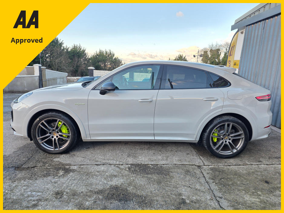 2022 Porsche Cayenne * COUPE * HIGH SPEC €68,900