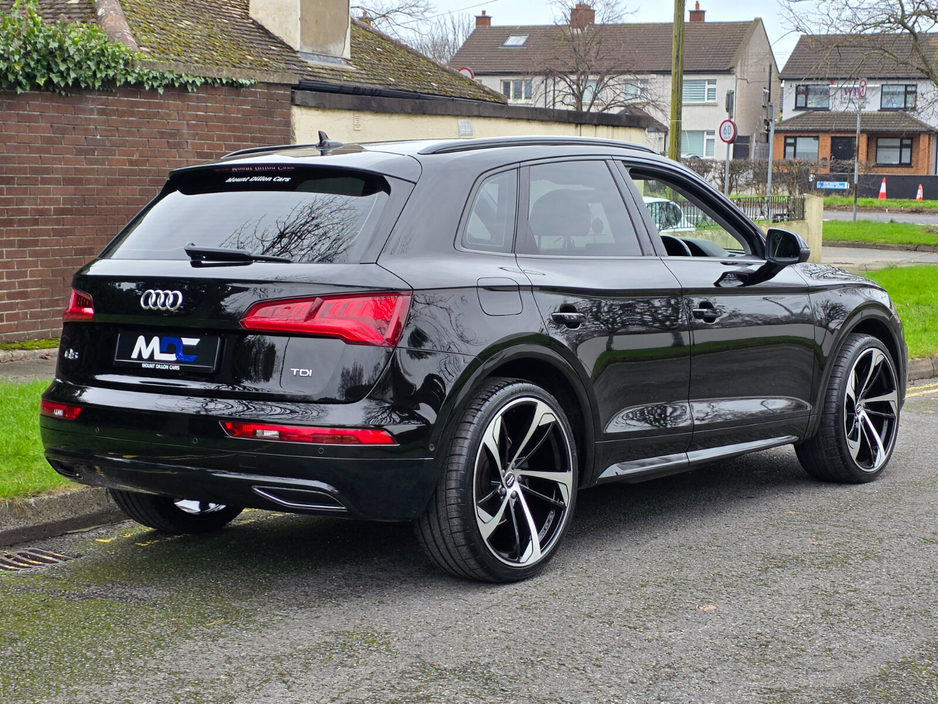 2018 Audi Q5 2.0TDI 150 SE €25,990