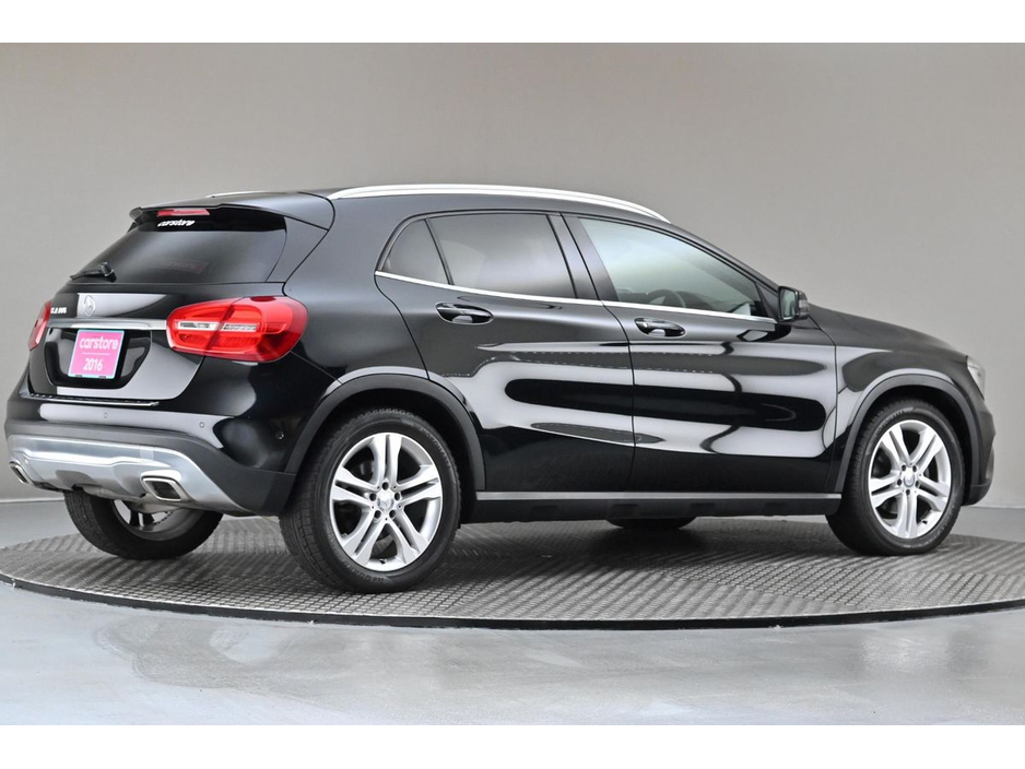 2016 Mercedes-Benz GLA Class GLA 180 *HALF LEATHER*REVERSE CAM*PARK SENSORS* €18,890