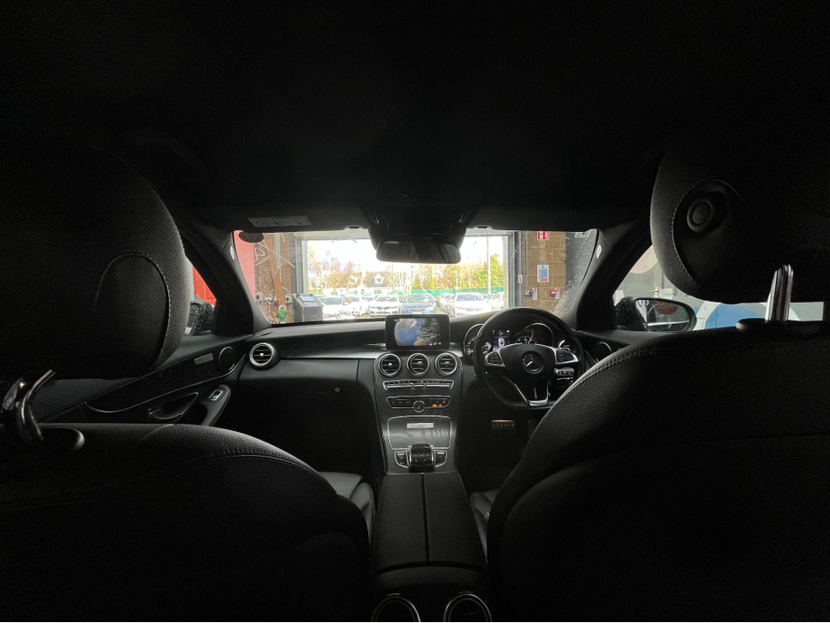 2018 Mercedes-Benz C Class €23950 2018 MERCEDES-BENZ C220D LAUREUS EDITION 2.2 AUTOMATIC / CRUISE CONTROL / REVERSE CAMERA / ELECTRIC MEMORY & HEATED SEATS / PADDLE SHIFTERS / AMBIENT LIGHTS €23,950