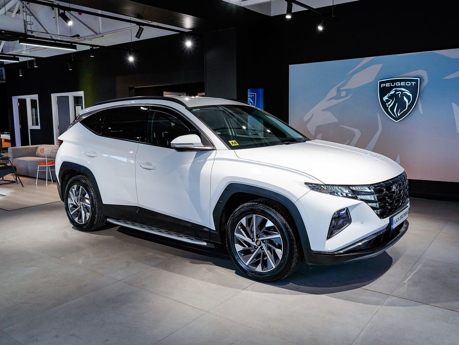 2023 Hyundai Tucson - image 2