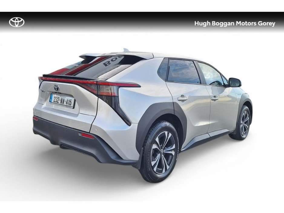 2023 Toyota bZ4X - image 2