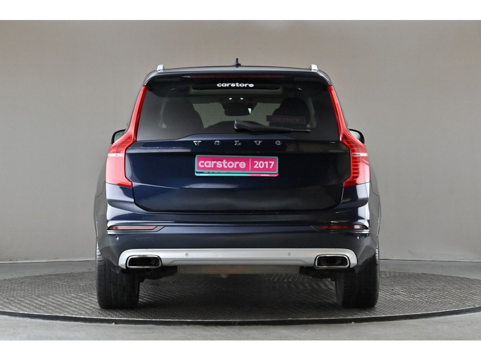 2017 Volvo XC90 - image 8