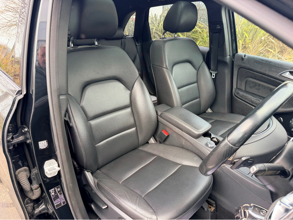 2014 Mercedes-Benz B Class - image 23