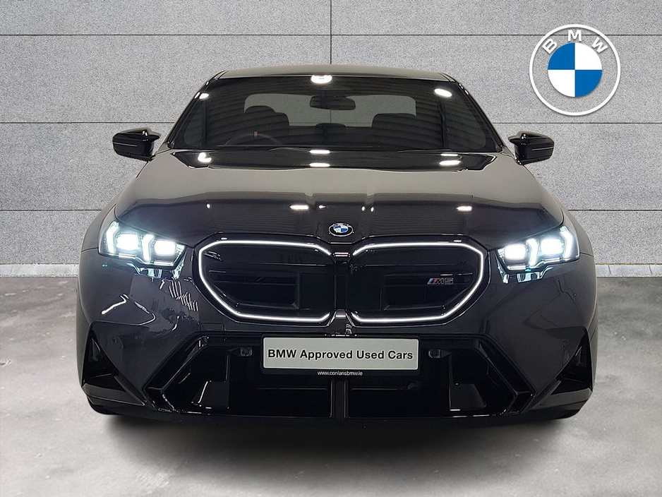 2025 BMW M5 M5 Phev Auto Entry 4.4 727 xDrive 22.1 kWh PHEV 197BHP /145 kw Step-tronic Auto Start/Stop