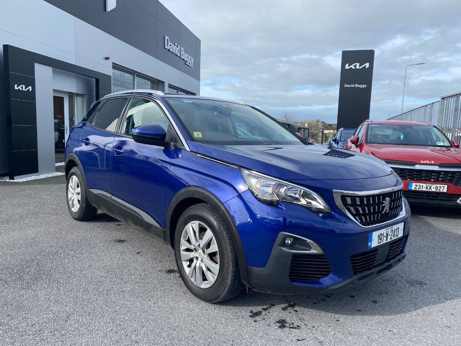 2019 Peugeot 3008 - image 3