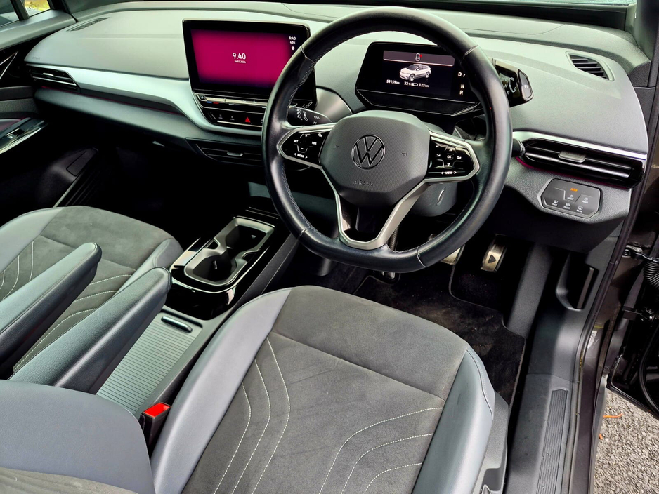 2022 Volkswagen ID.4 - image 17