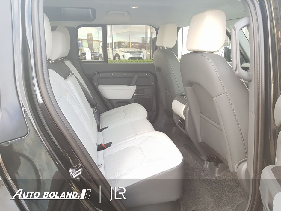 2025 Land Rover Defender - image 18