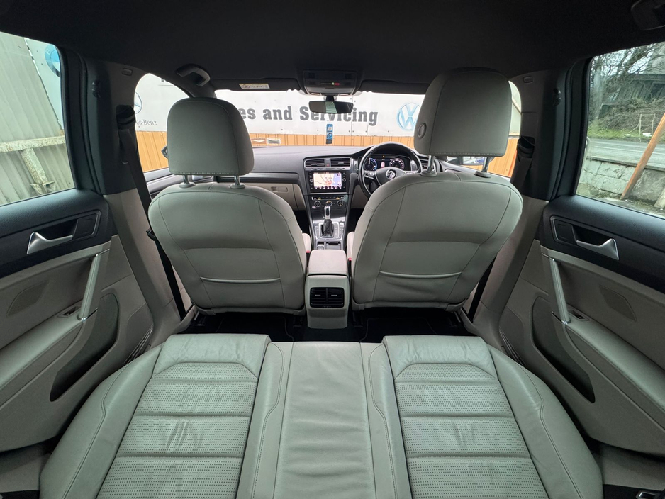 2019 Volkswagen E-Golf EE E1F 136BHP 5DR AUTO E-GOLF €12,800