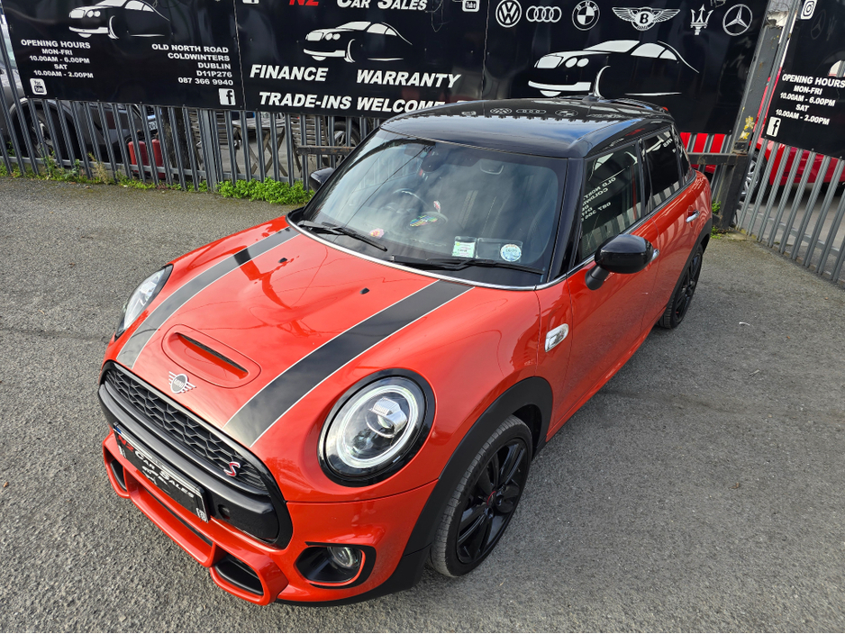 2020 MINI Cooper S - image 5