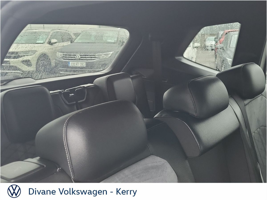 2024 Volkswagen Tiguan Allspace - image 26