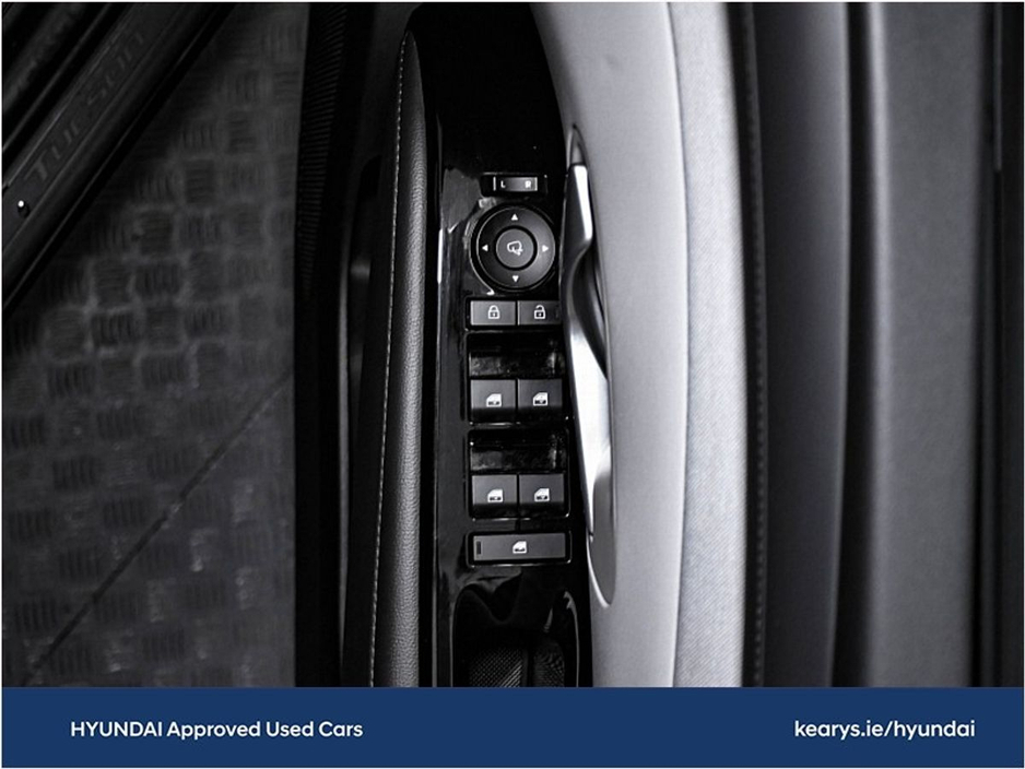 2025 Hyundai Tucson - image 16