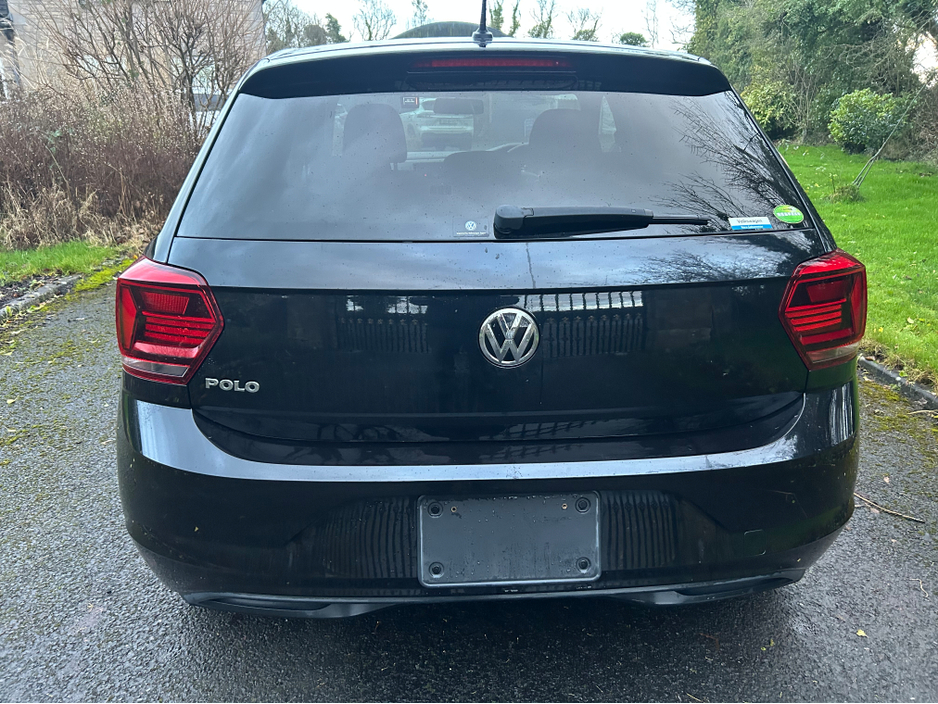 2018 Volkswagen Polo - image 5