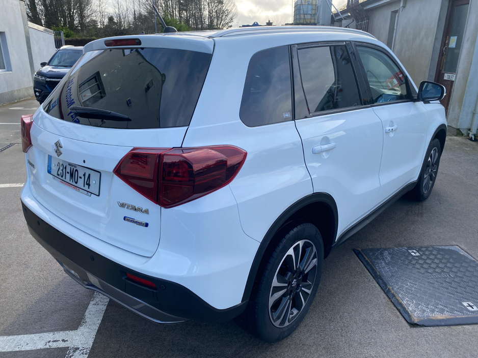 2023 Suzuki Vitara 1.4 Hybrid SZ5 MT €24,950