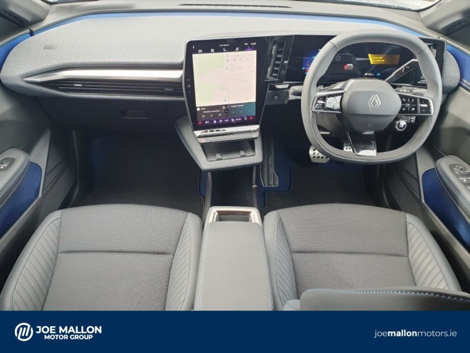 2026 Renault Megane - image 4