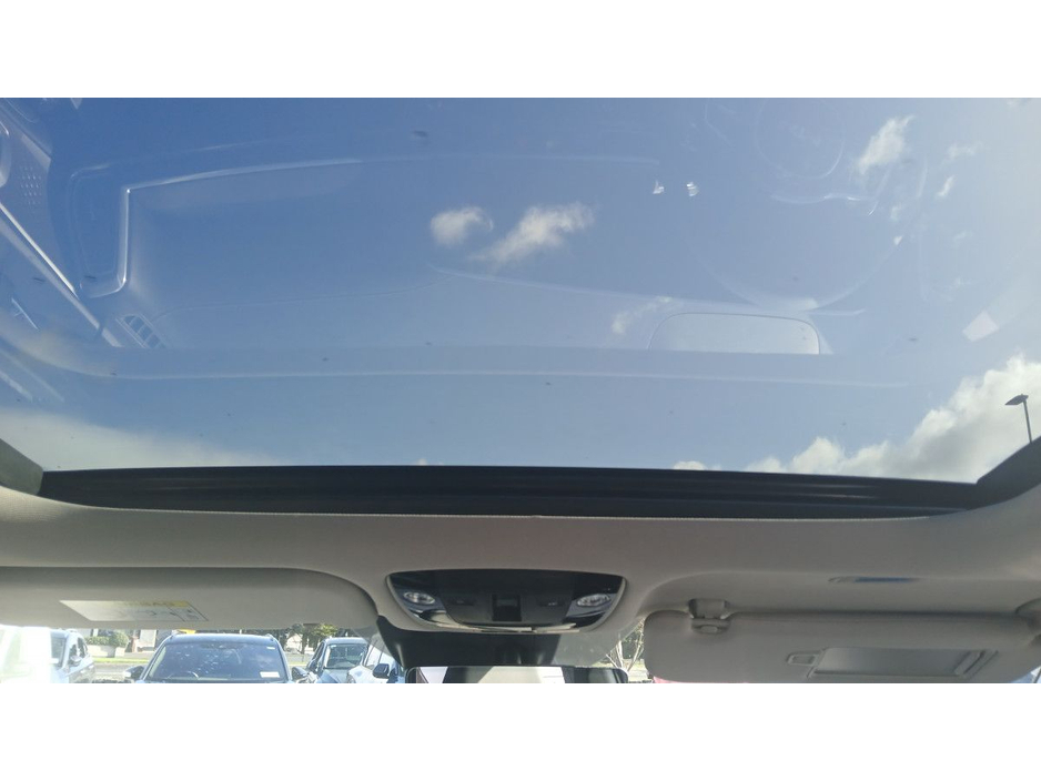 2026 Kia Sorento - image 23