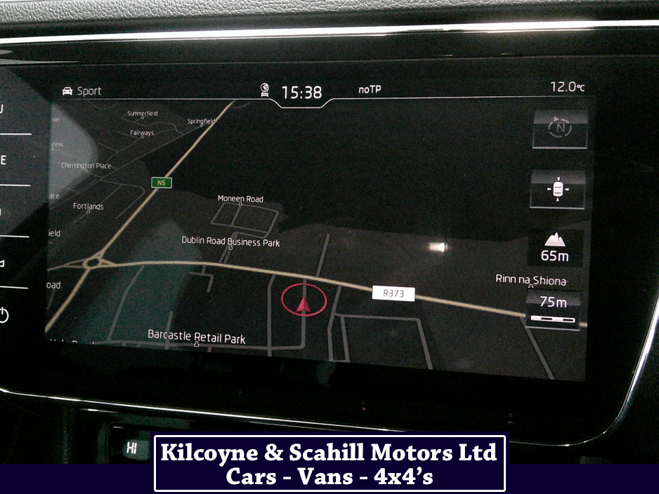 2017 Skoda Superb - image 27