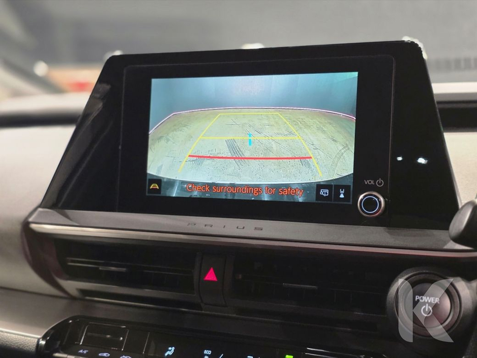 2023 Toyota Prius - image 24