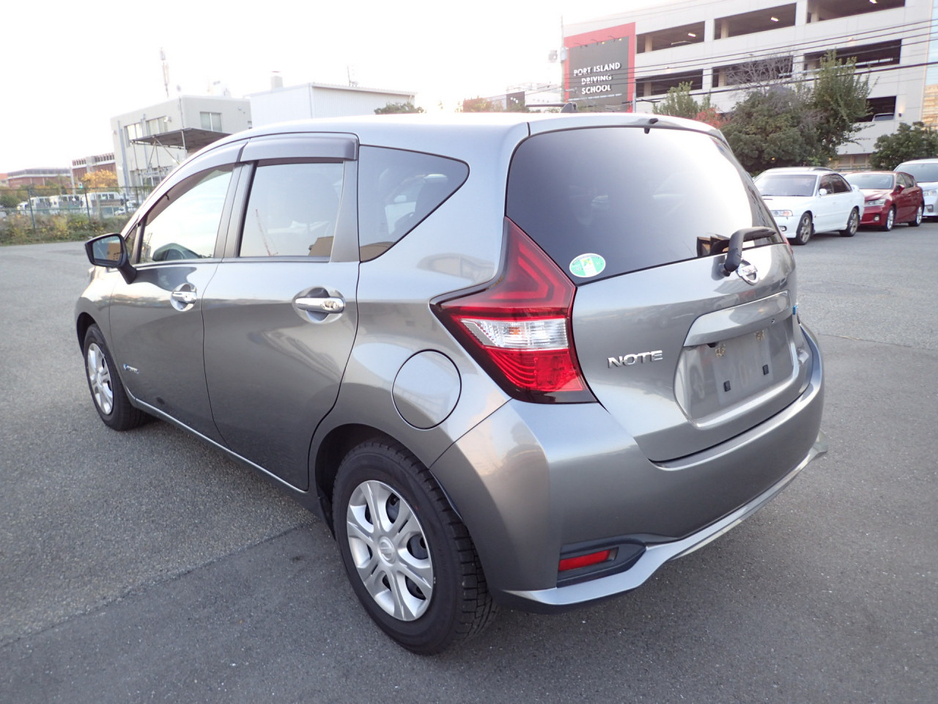 2017 Nissan Note - image 4