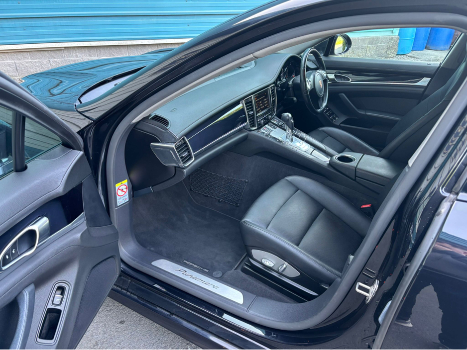 2015 Porsche Panamera N1 2 Seat Commercial Van €27,950