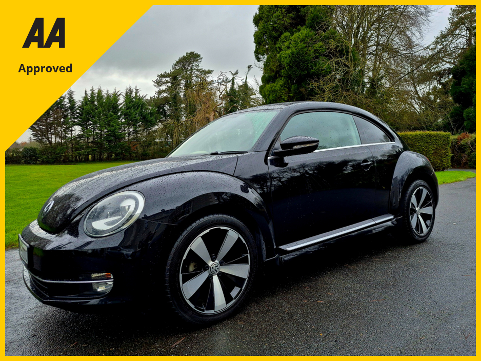2015 Volkswagen Beetle Design+Auto+Low KM's €13,995