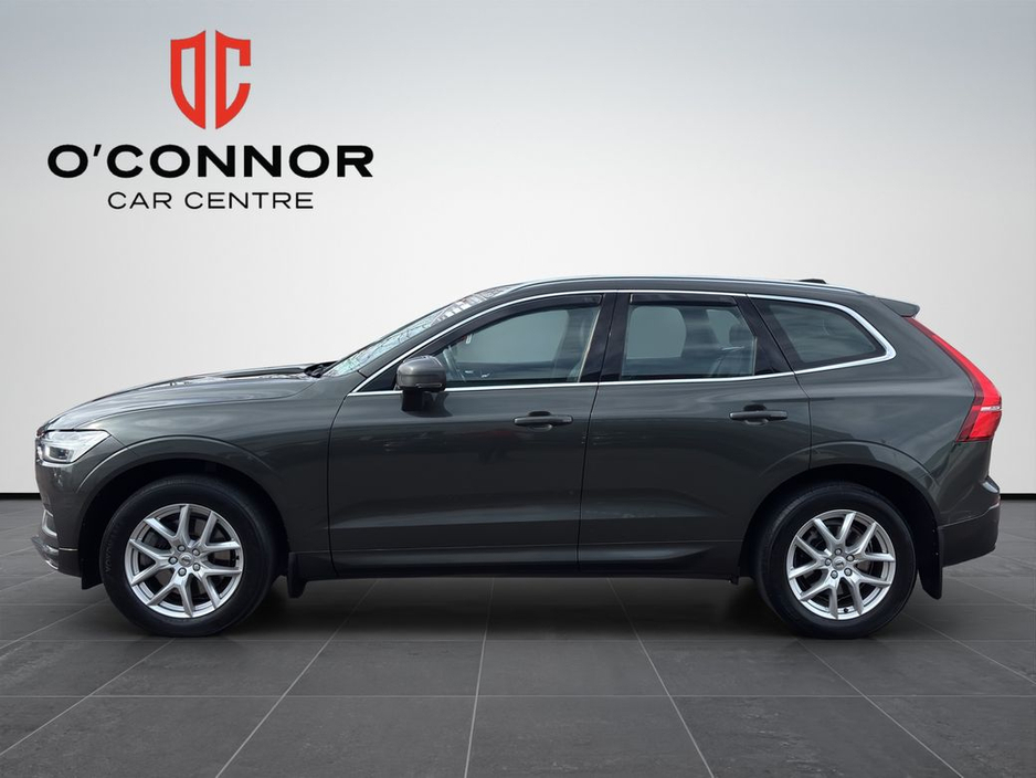 2017 Volvo XC60 - image 4