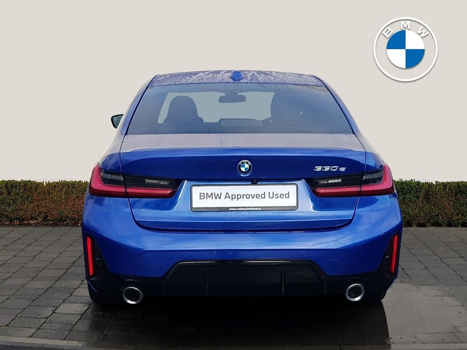 2025 BMW 3 Series 330e M Sport €55,995