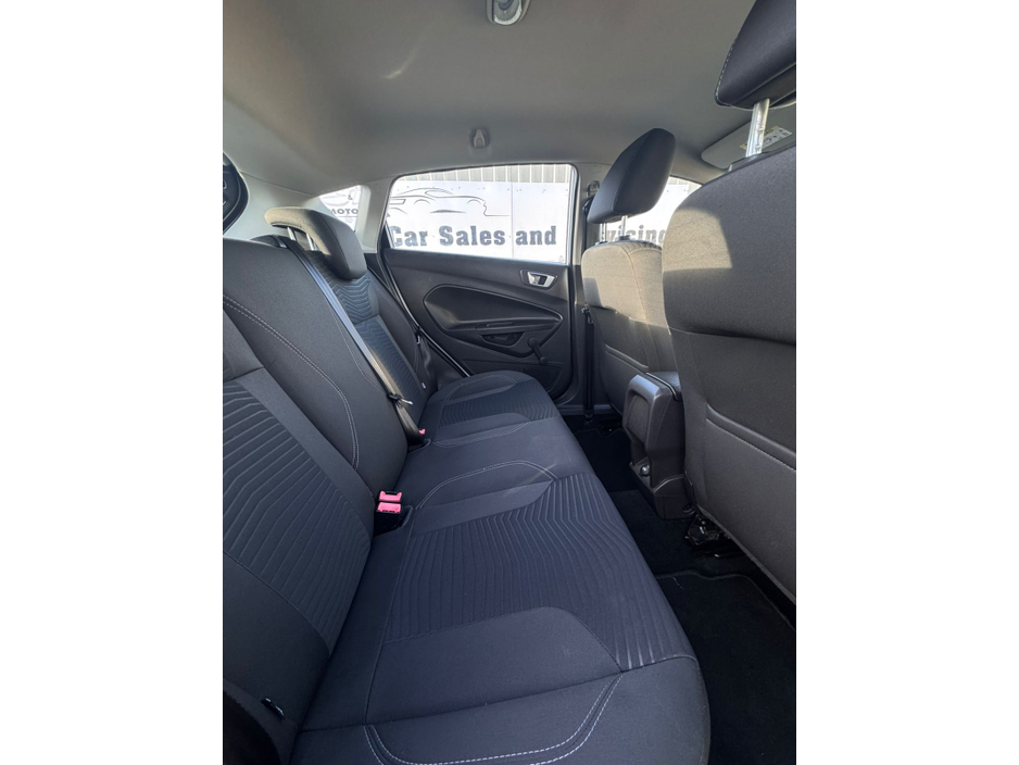 2015 Ford Fiesta MCA TITANIUM 1.5 75PS M5 4DR €8,750