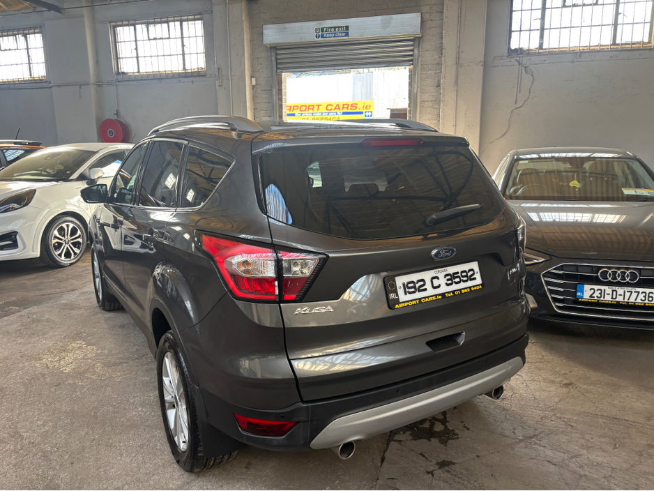 2019 Ford Kuga - image 17