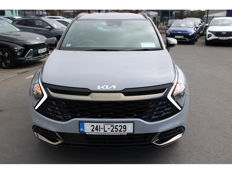 2024 Kia Sportage - image 8