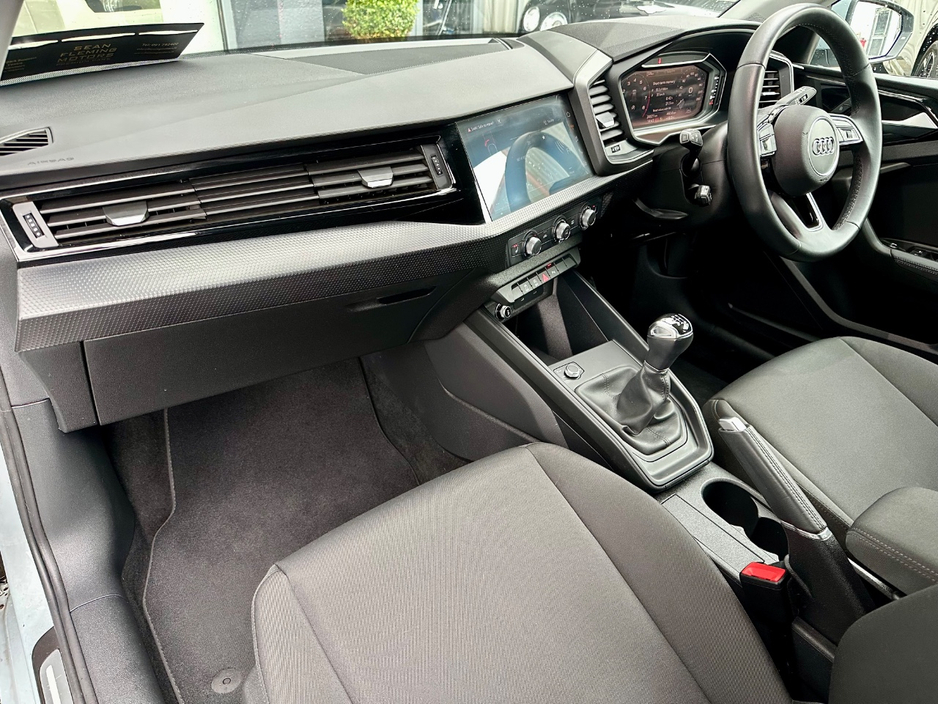 2022 Audi A1 - image 9