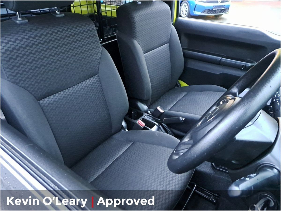 2023 Suzuki Jimny - image 7