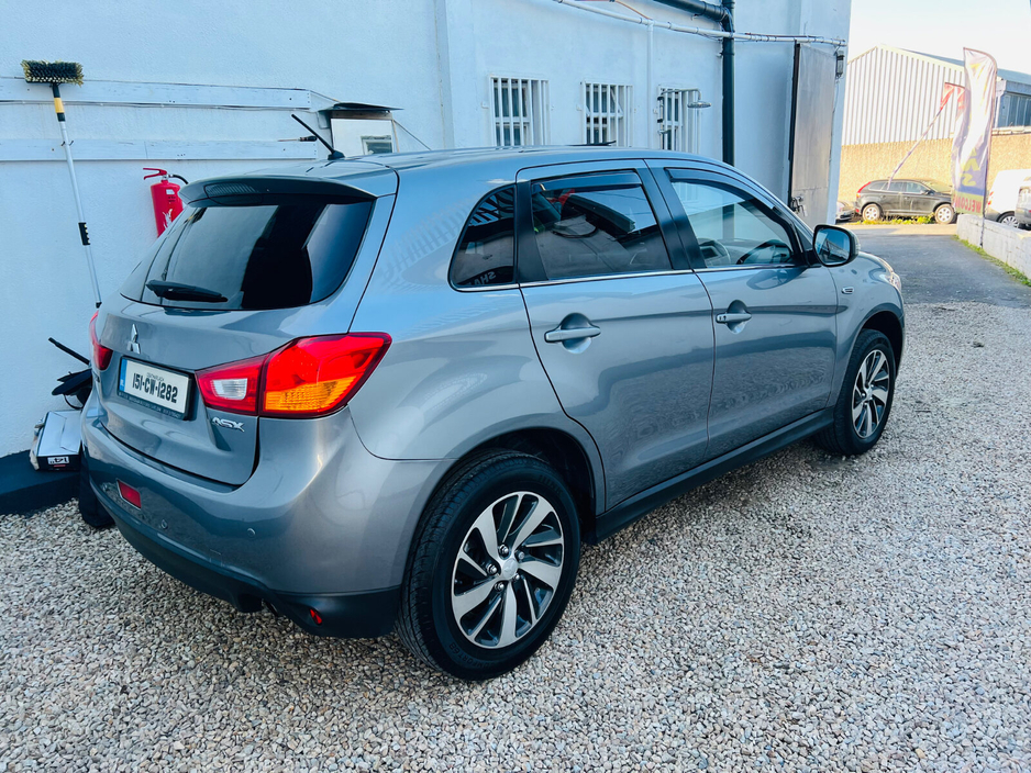 2015 Mitsubishi ASX - image 7