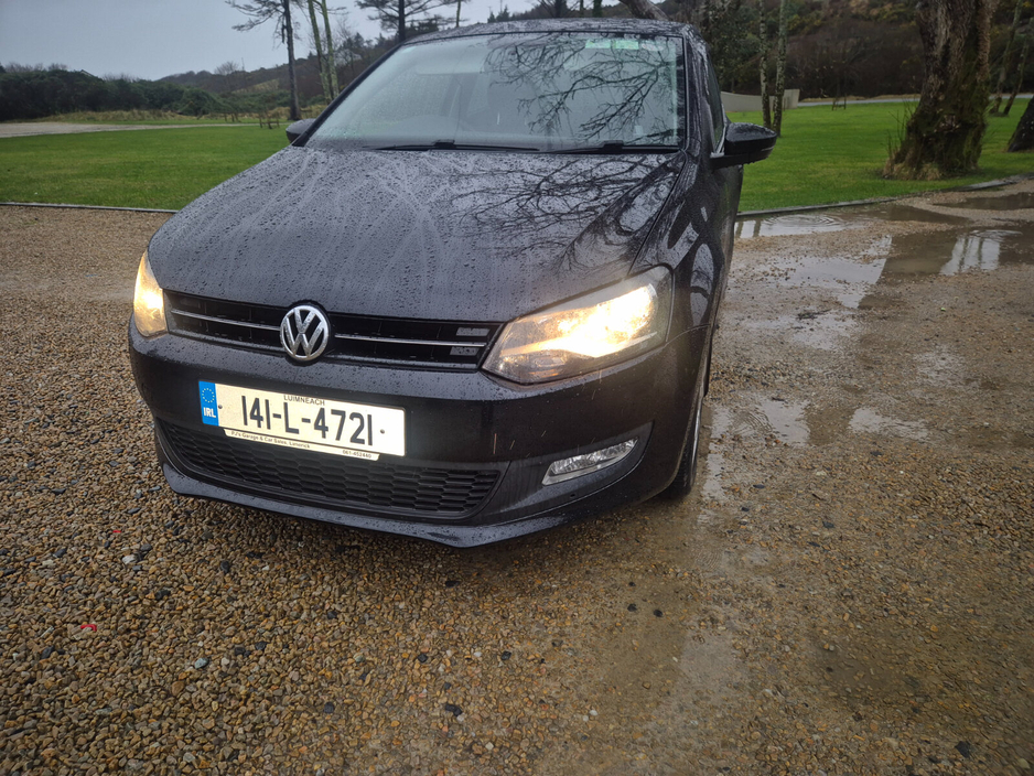2014 Volkswagen Polo - image 5