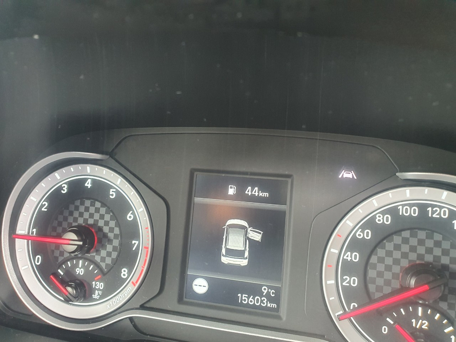 2023 Hyundai i20 - image 8