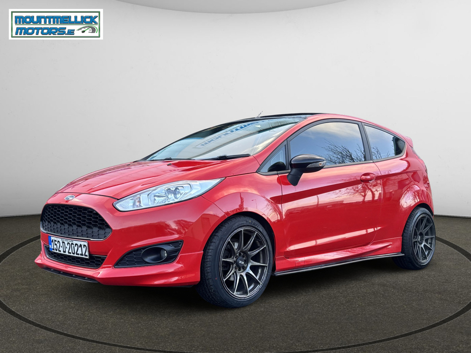 2015 Ford Fiesta BLACK EDITION 1.0 125PS M5 2DR €9,650