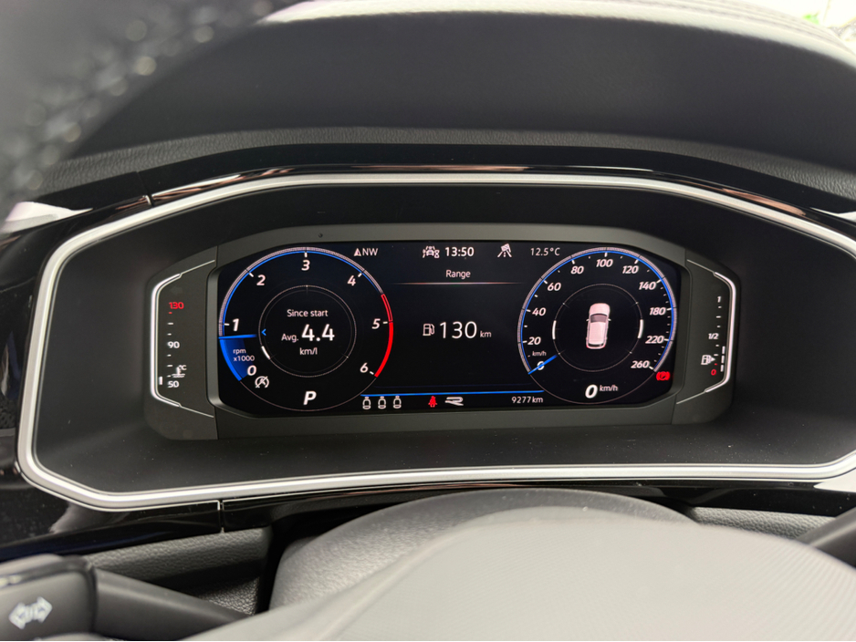 2024 Volkswagen T-Roc - image 15