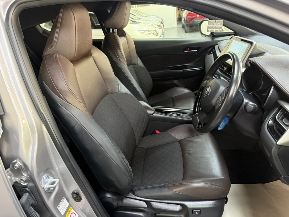 2017 Toyota C-HR - image 25