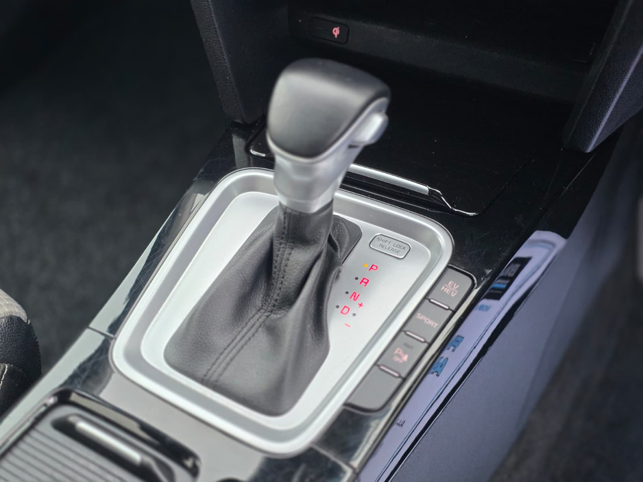 2021 Kia Ceed - image 11