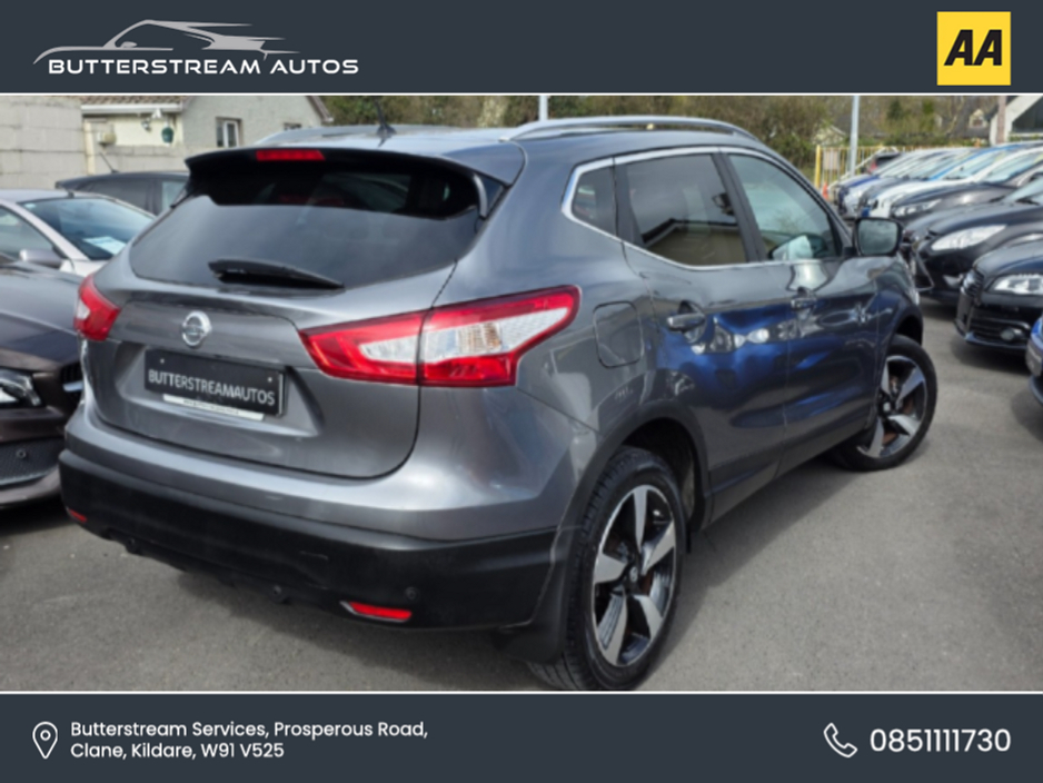 2016 Nissan Qashqai - image 6