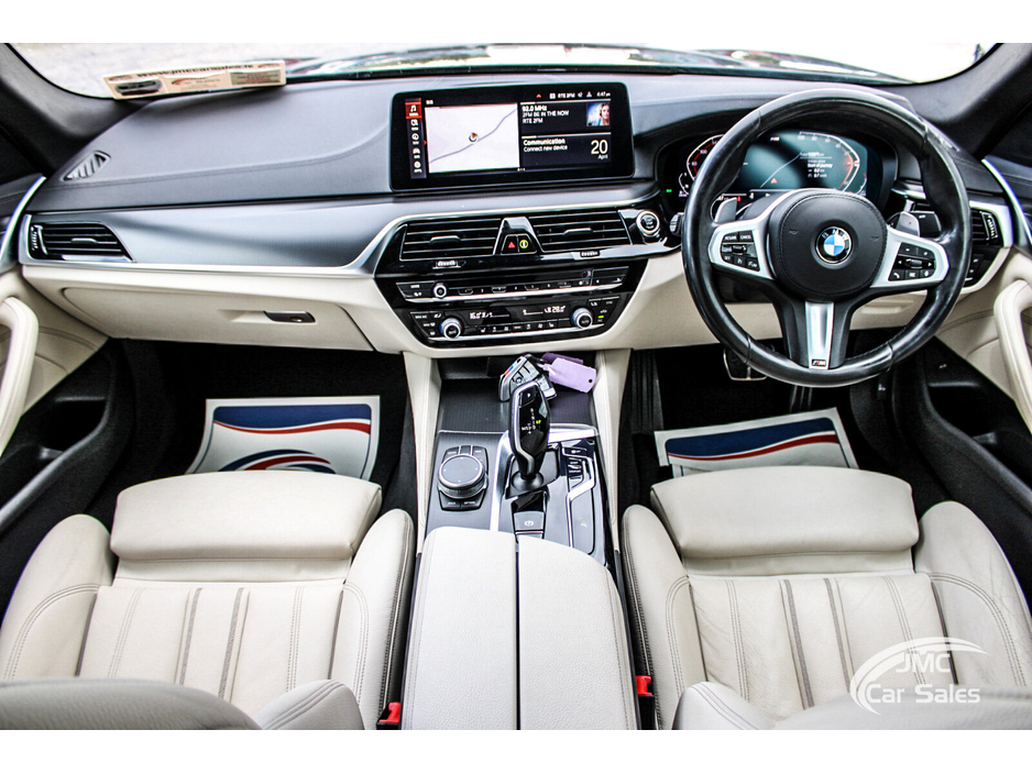 2021 BMW 5 Series - image 34