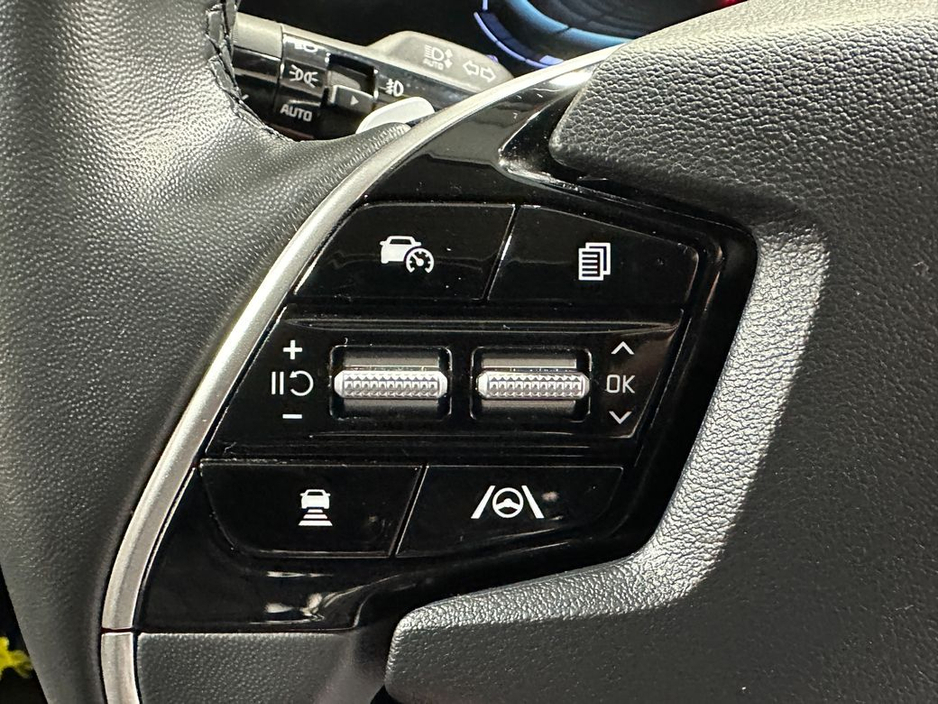 2023 Kia Niro - image 16