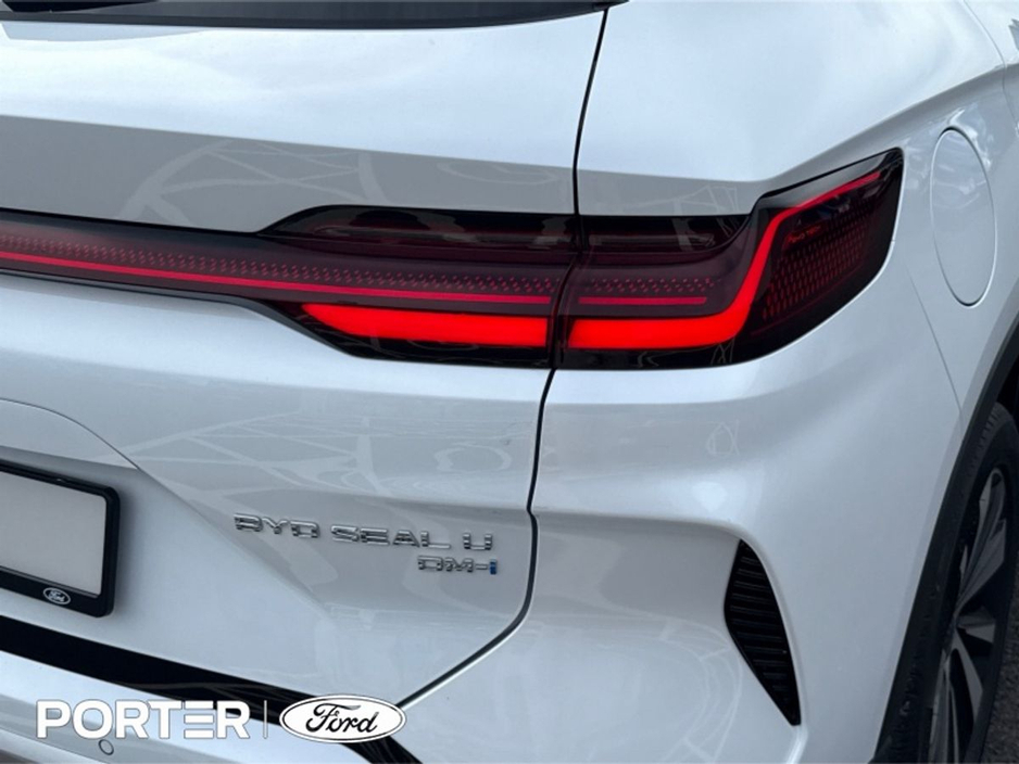 2025 BYD Seal U - image 29