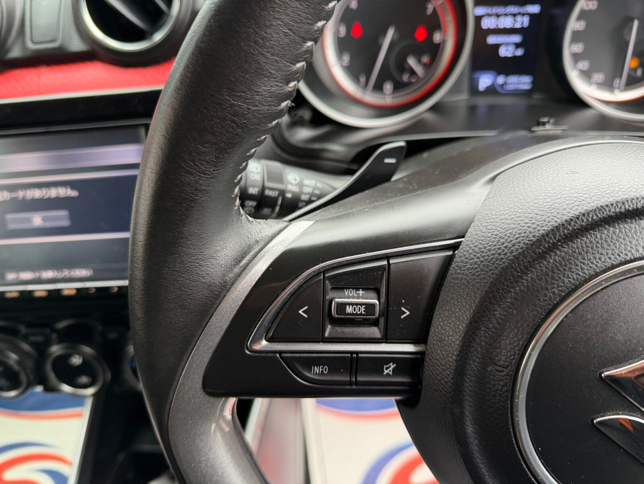 2017 Suzuki Swift - image 13