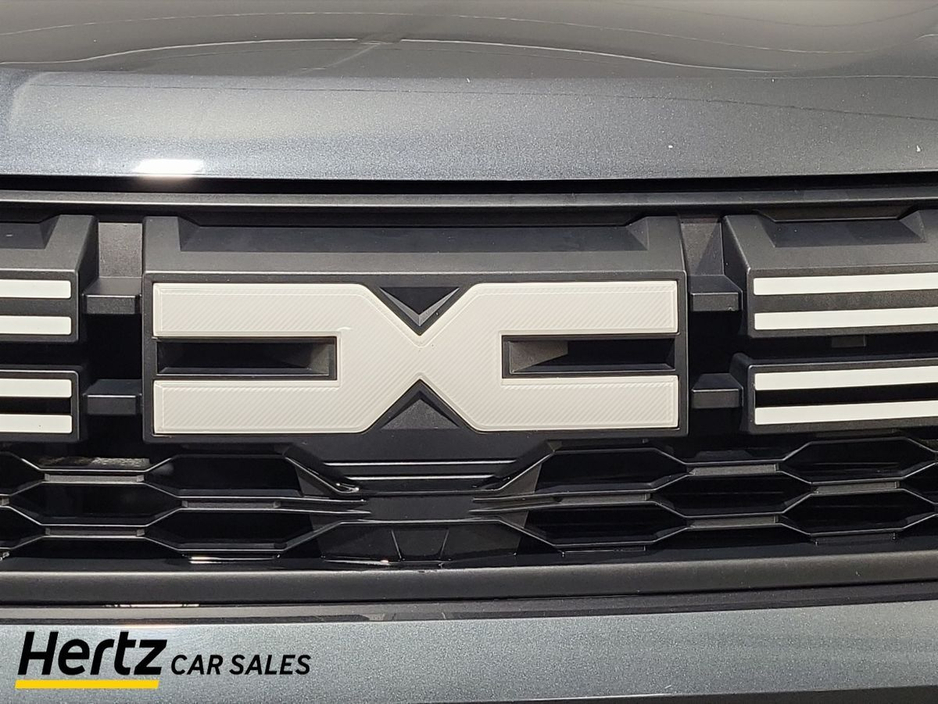 2023 Dacia Duster - image 9