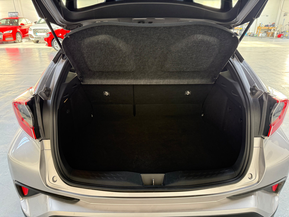 2017 Toyota C-HR - image 29